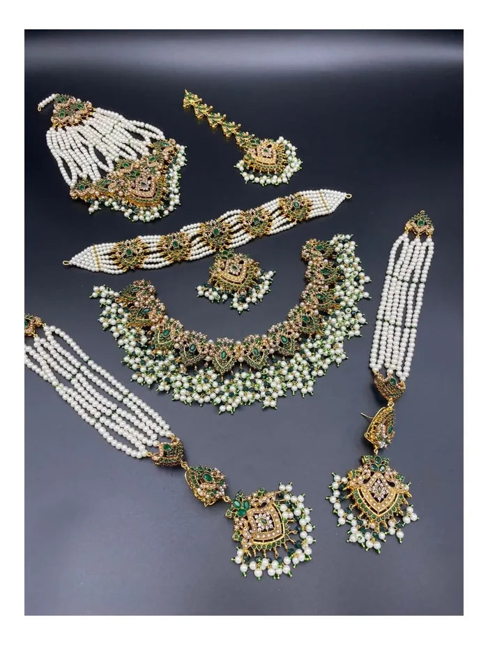 Exclusive Gold Plated Bridal Jewellery Set