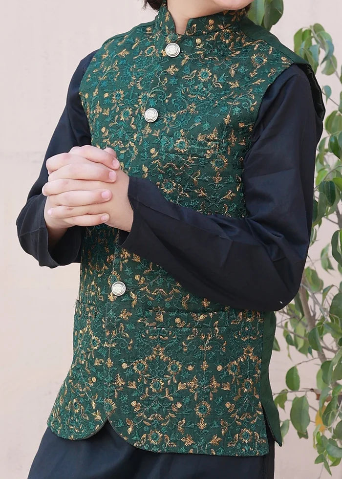 Leaf Green Embroidered Waistcoat Suit - V25