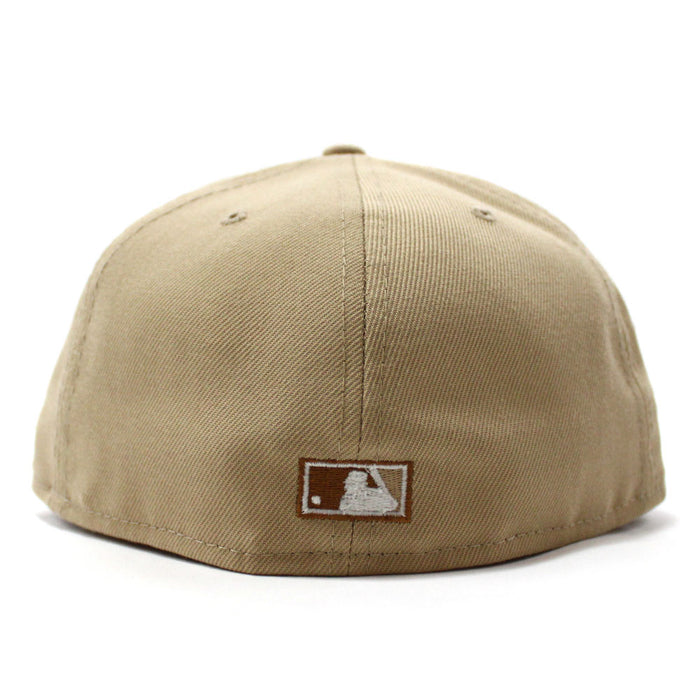New York Yankees 2000 World Series New Era 59Fifty Fitted Hat (GITD Camel Peach Under Brim)