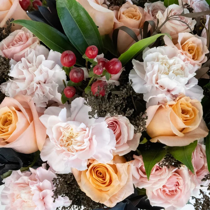 Blush & Berries Diy Flower Kit Recipe - Image