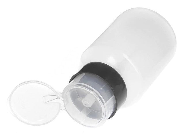 Brutus Monroe - Squeaky Clean - No Mess Dispenser. This dispenser is designed with no mess top feeding pump so that the cleaner is on your towel and not all over your desk. Available at Embellish Away located in Bowmanville Ontario Canada.