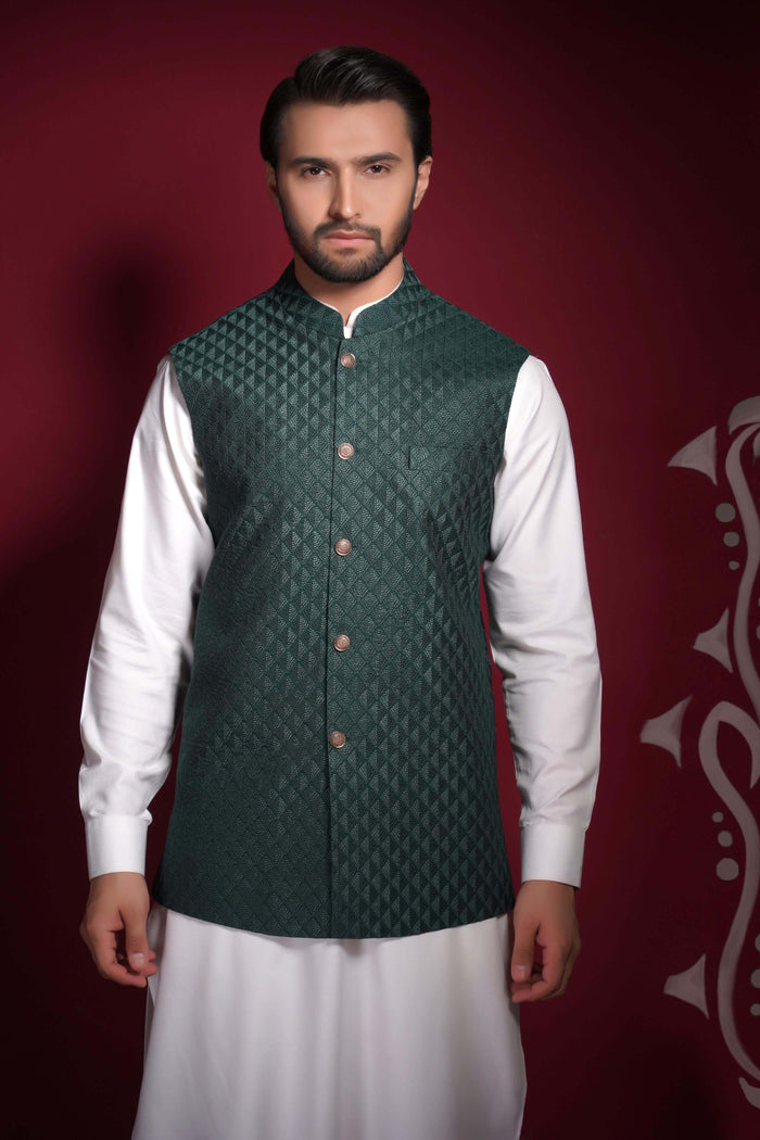 Emerald Green Diamond Texture Waistcoat Kurta Set.