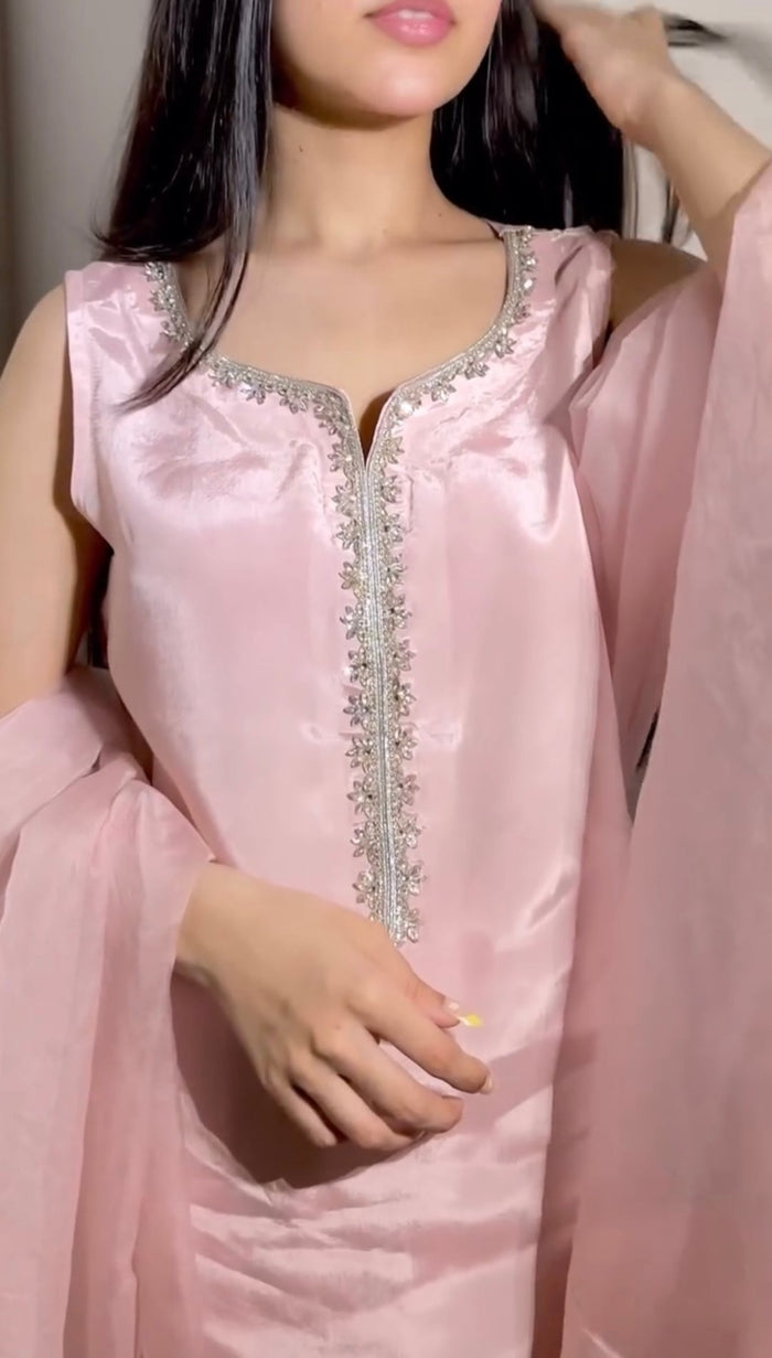 Hazel Pink