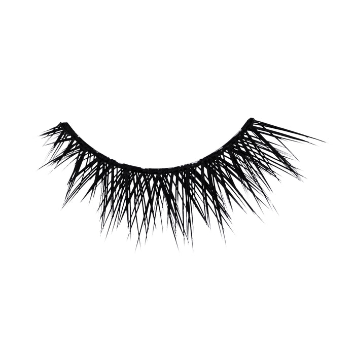 Iconic flared lash with full volume, long length, and defined spiky fibers.