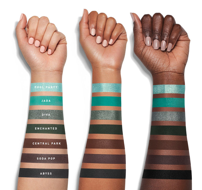 JACLYN HILL EYESHADOW PALETTE