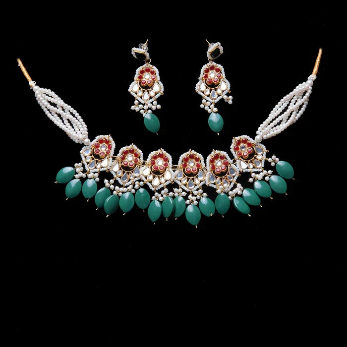 KUNDAN AND STONES NECKLACE SET