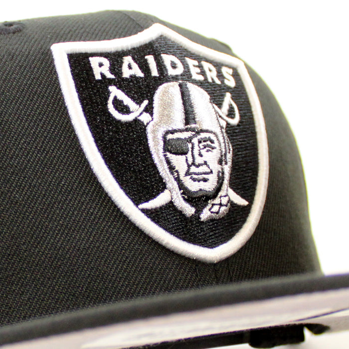 Las Vegas Raiders Super Bowl New Era 9Fifty Snapback Cap (Team Color Gray Under Brim)