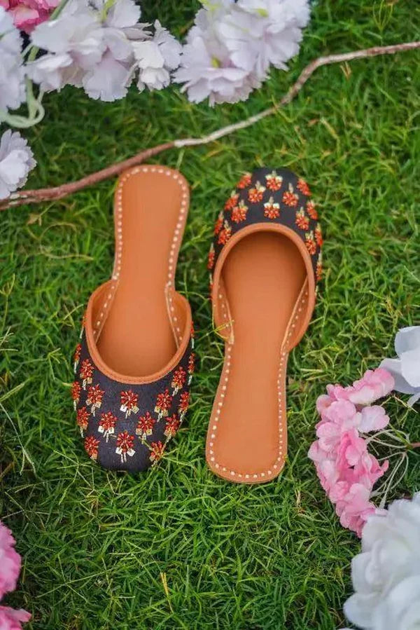 MATSYA BLACK
