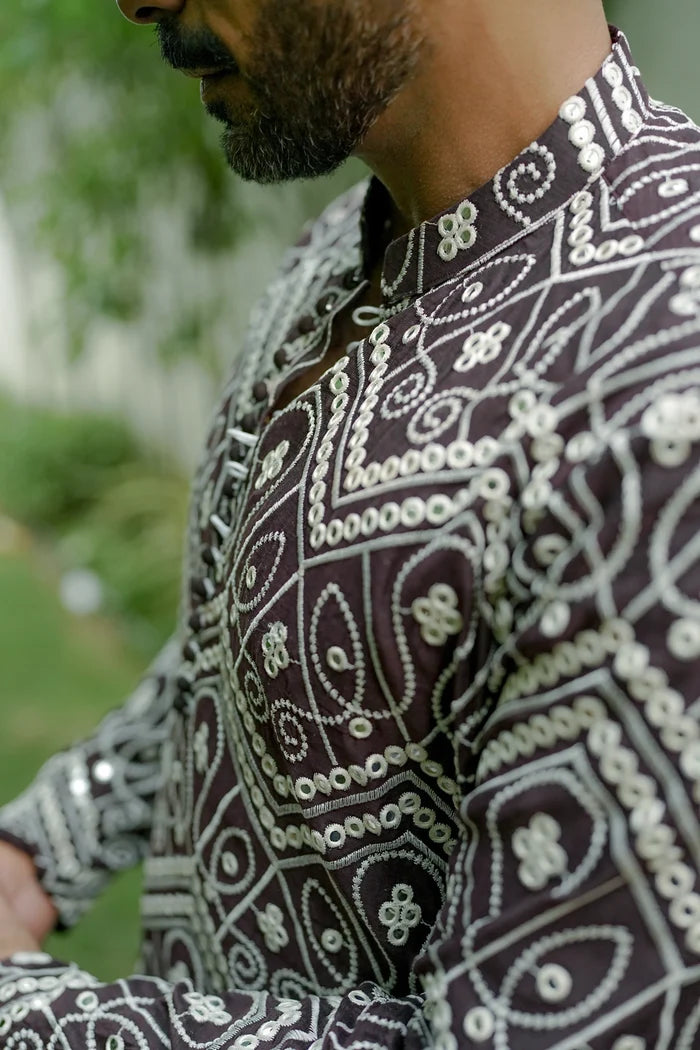 NAQOOSH – DARK BROWN KURTA PAJAMA