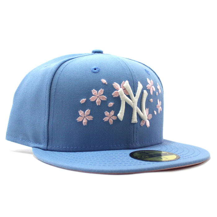 New York Yankees Cherry Blossom New Era 59Fifty Fitted Hat (Glow in the Dark Sky Blue Pink Under Brim)