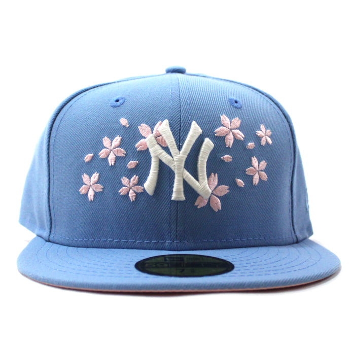 New York Yankees Cherry Blossom New Era 59Fifty Fitted Hat (Glow in the Dark Sky Blue Pink Under Brim)