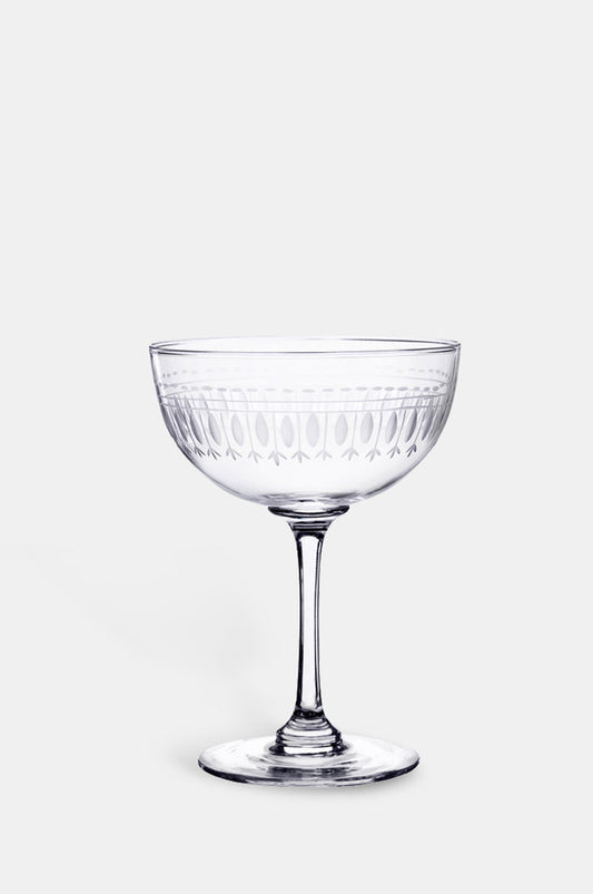 The Vintage List ovals champagne saucer set with oval motif band.