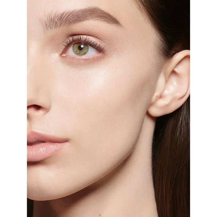 Pat McGrath Labs Skin Fetish: Sublime Perfection Concealer L5 (Light with Yellow Neutral Undertones)