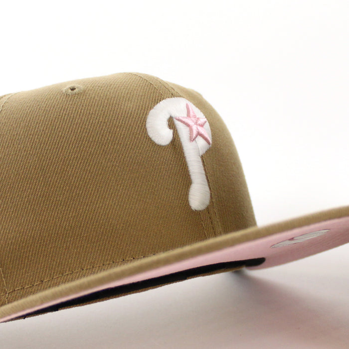 Philadelphia Phillies 1971-2003 VETERANS STADIUM 59Fifty New Era Fitted Hats (GITD Khaki Pink Under Brim)