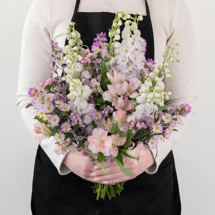 Pink Magic Flower Bouquet Vase - Image