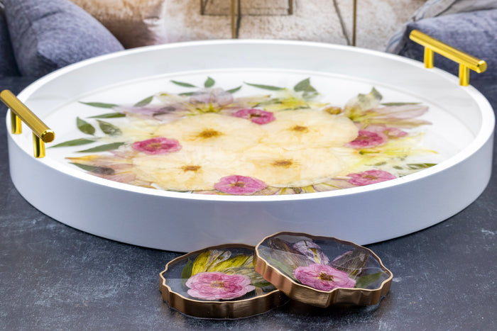 Round Ottoman Tray & Geode Coaster Bundle featuring preserved flowers in resin for elegant decor.