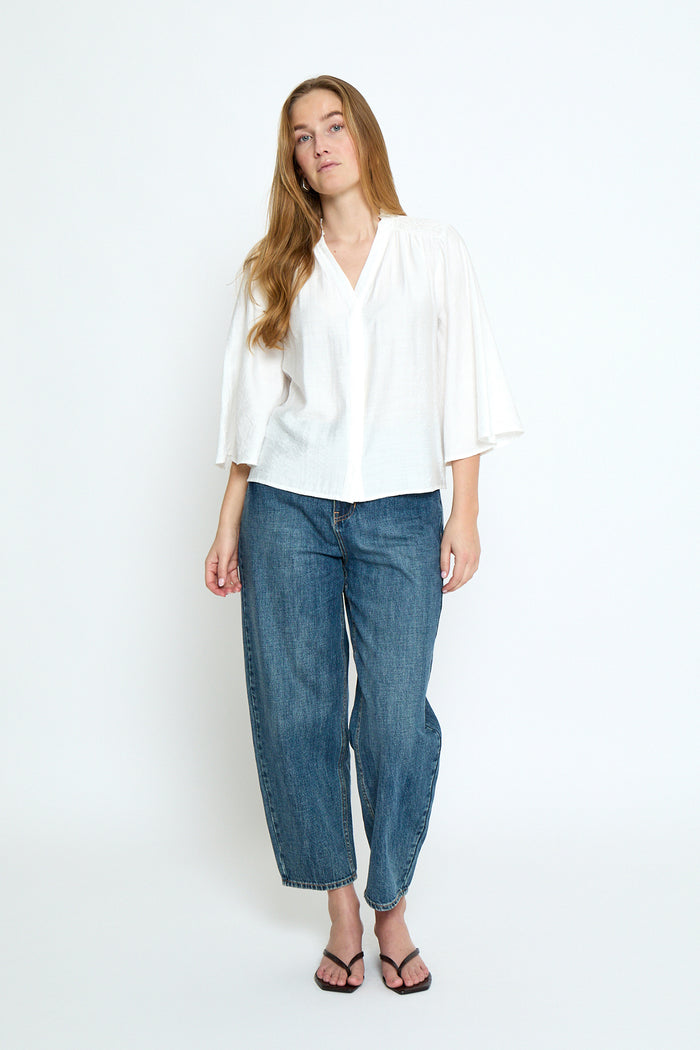 Seria V-Neck Shirt Cloud Dancer