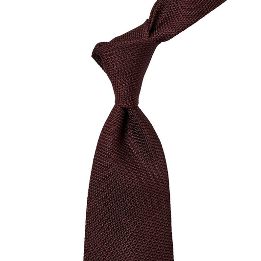 A Sovereign Grade Grenadine Fina Burgundy Tie handmade by Kirbyallison.com.