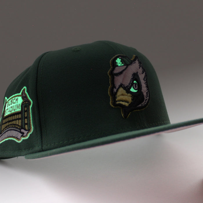St. Louis Cardinals Busch Stadium Patch New Era 59Fifty Fitted Hat (GITD Mountain Green Pink Under Brim)