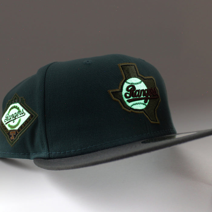 Texas Rangers 1993 American League New Era 59Fifty Fitted Hat (GITD PINE NEEDLE GREEN DARK PEWTER GRAY Under Brim)