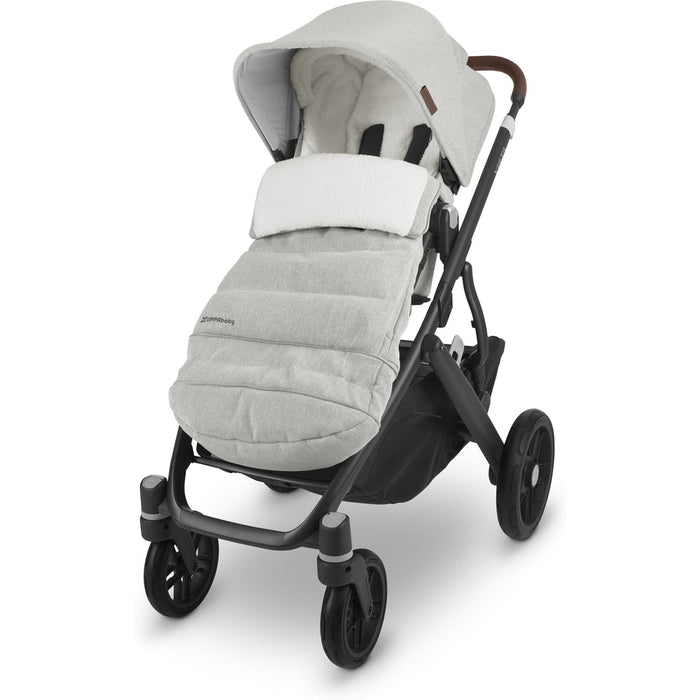 Anthony (White & Grey Chenille)