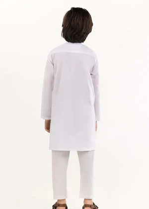 White kameez shalwar
